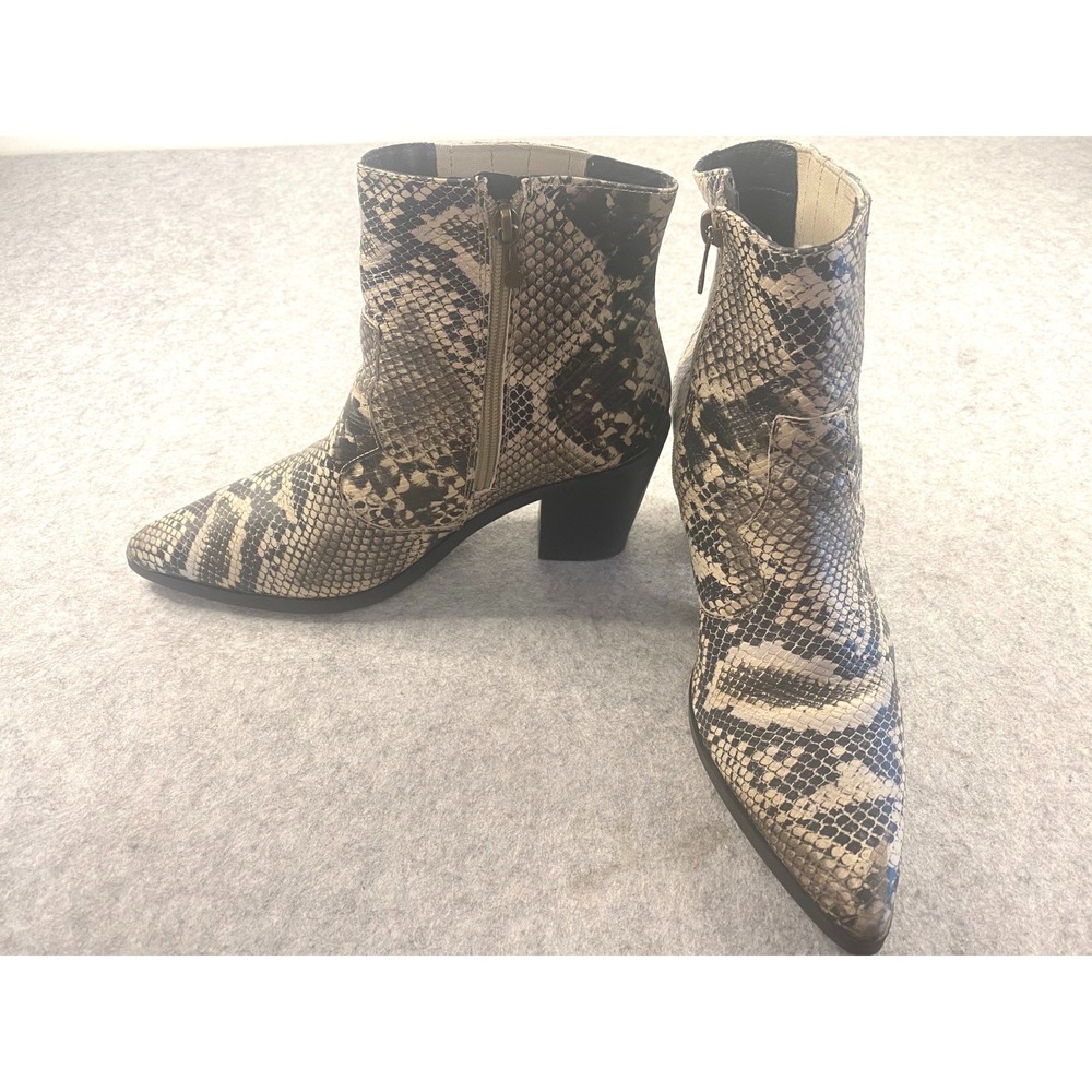 Blondo Waterproof Snake‎ Print Block Heel Ankle Booties Women's Size 9.5M